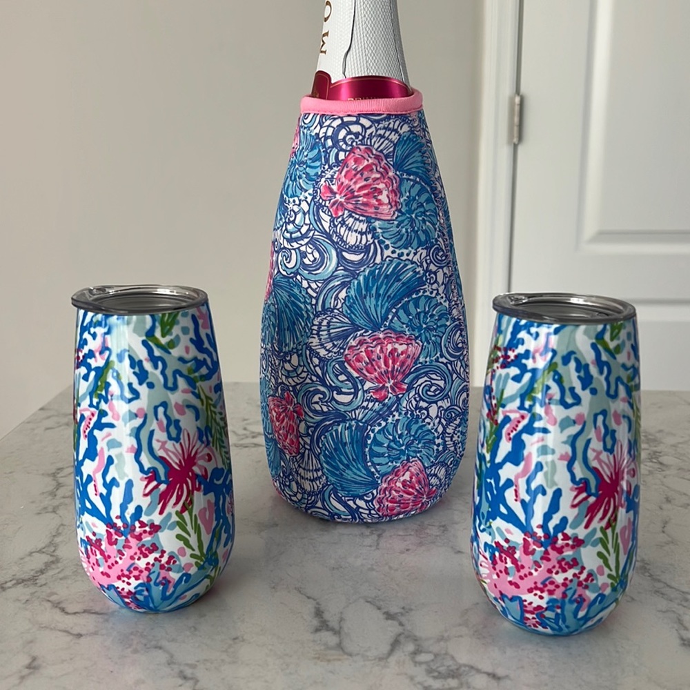 Lilly Pulitzer 10 Oz Stemless Champagne Flute and soft lined bottle holder